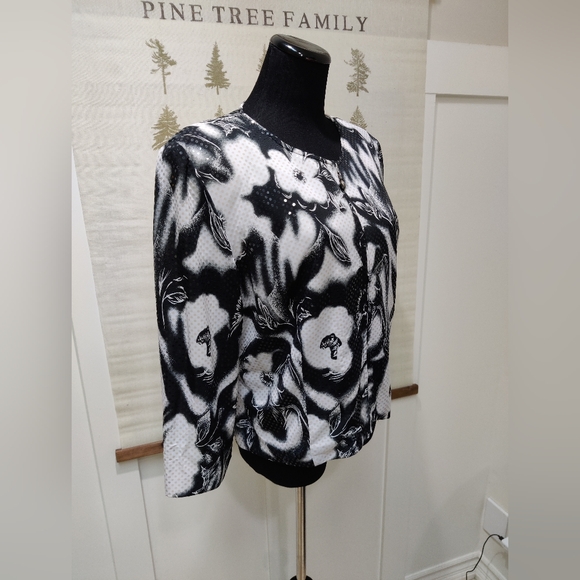 Joseph Ribkoff Jacket - 16 - Picture 3 of 10